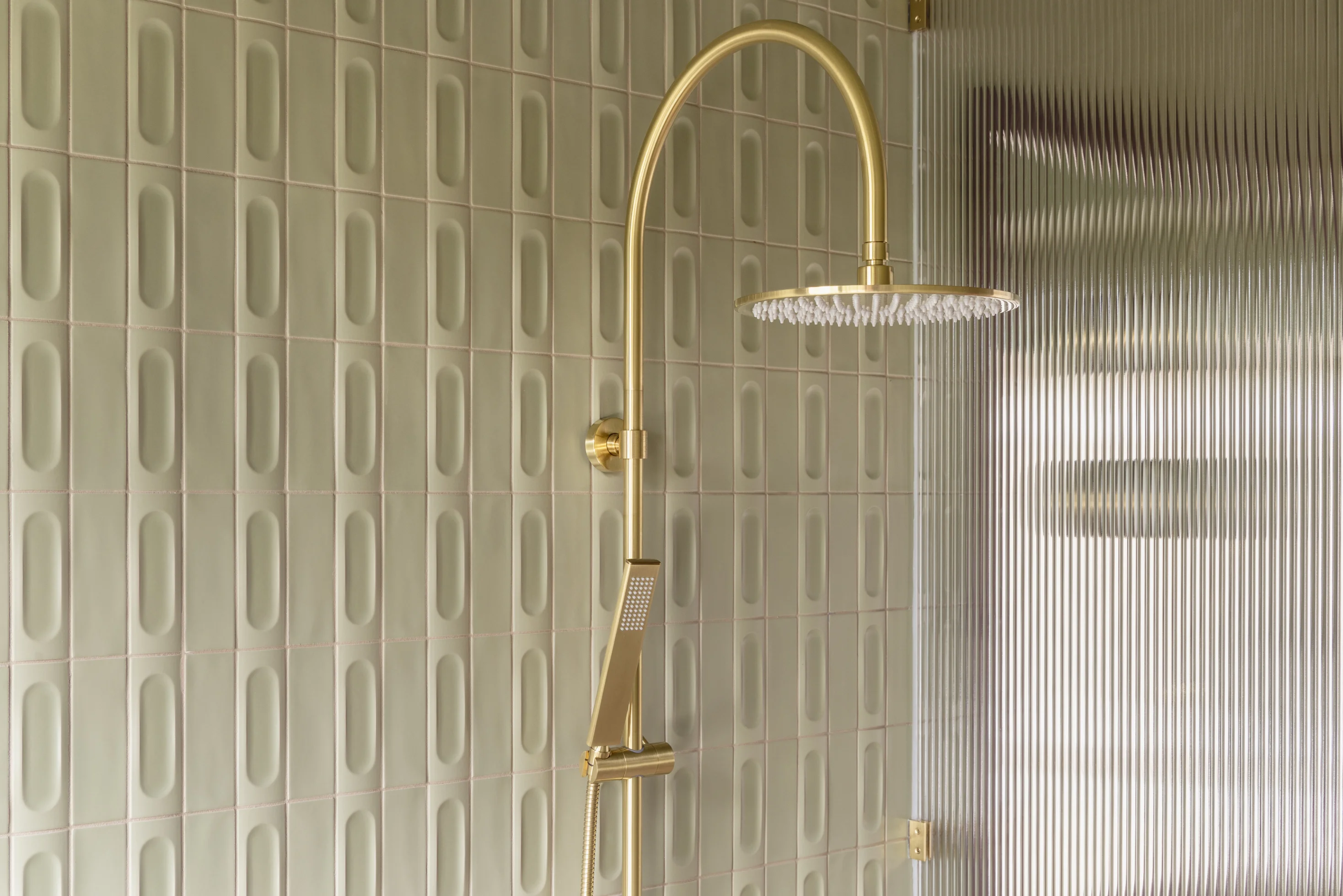 uk-commercial-page-header