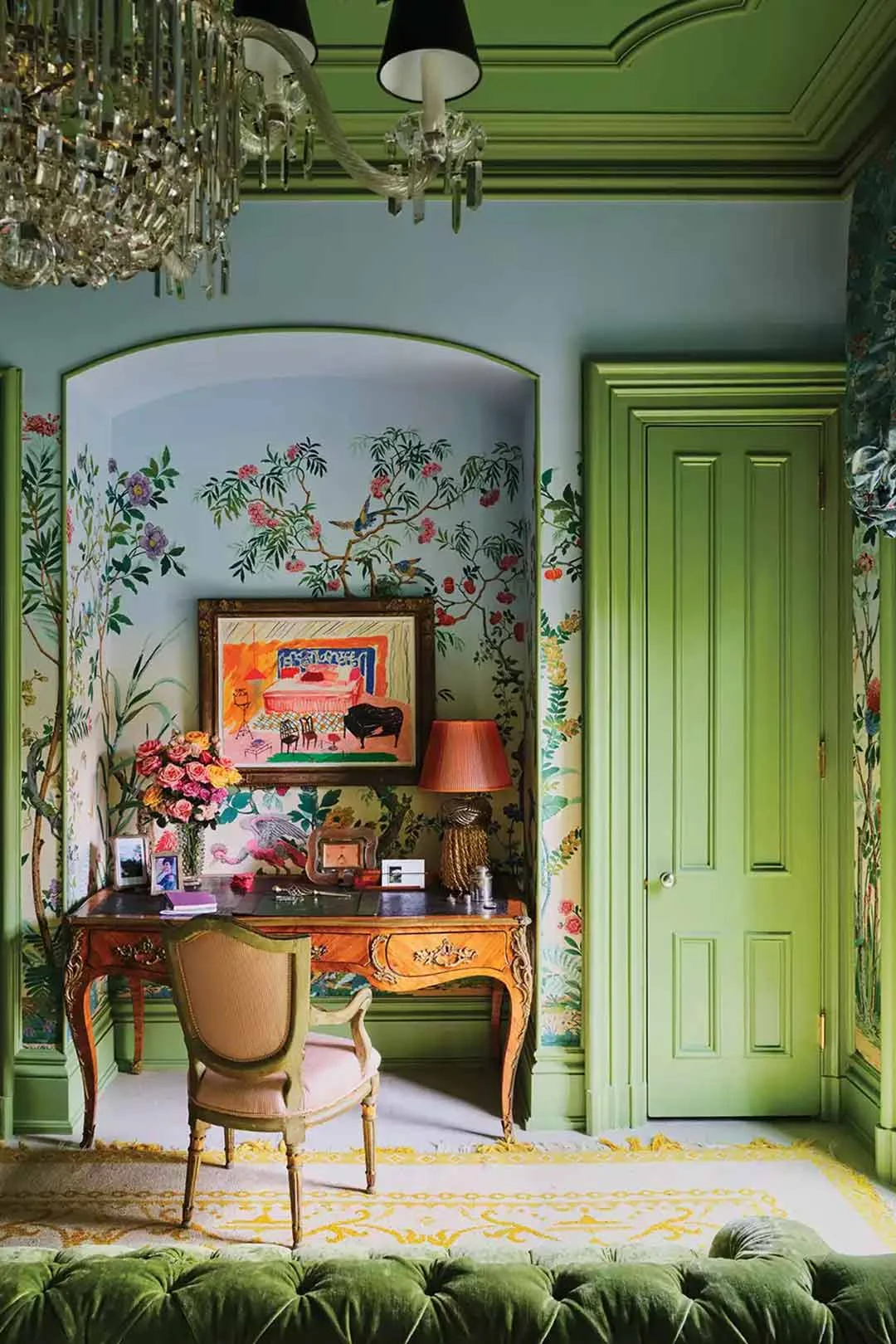 maximalist-interiors-green-vintage-floral-living-space