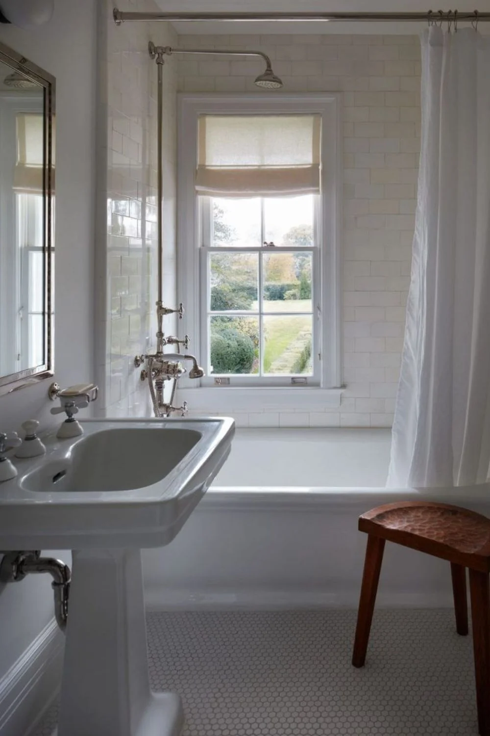 Modern Style Bathrooms FIttings SInk