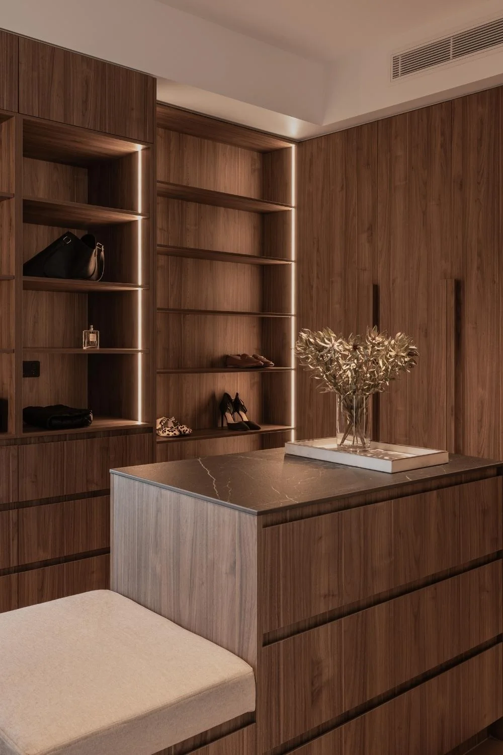 Novus Sunstone Property Group Walk in Wardobe