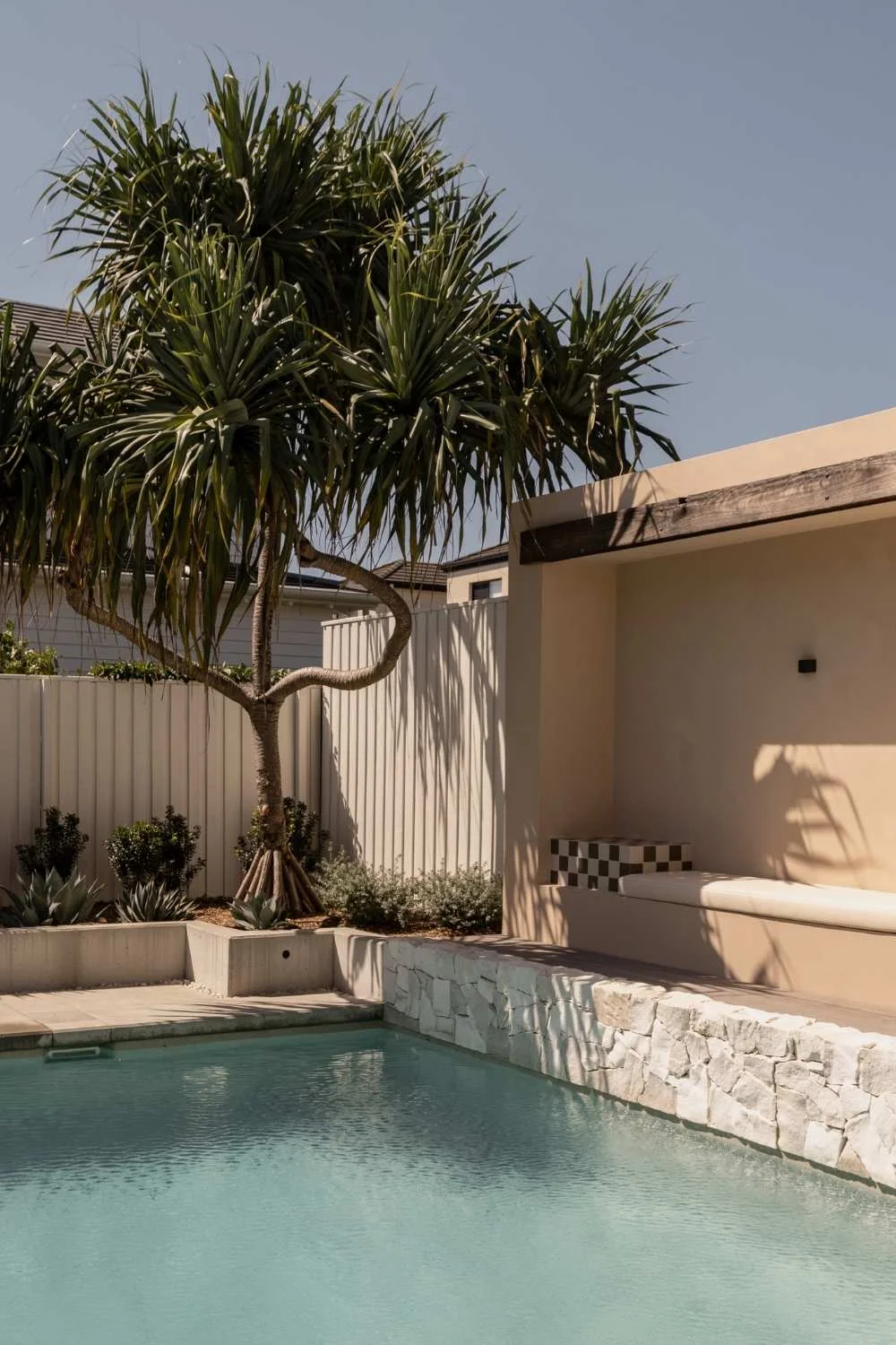 Casa Franc Modern Medeterranian Home Organic Pool Stone Wall