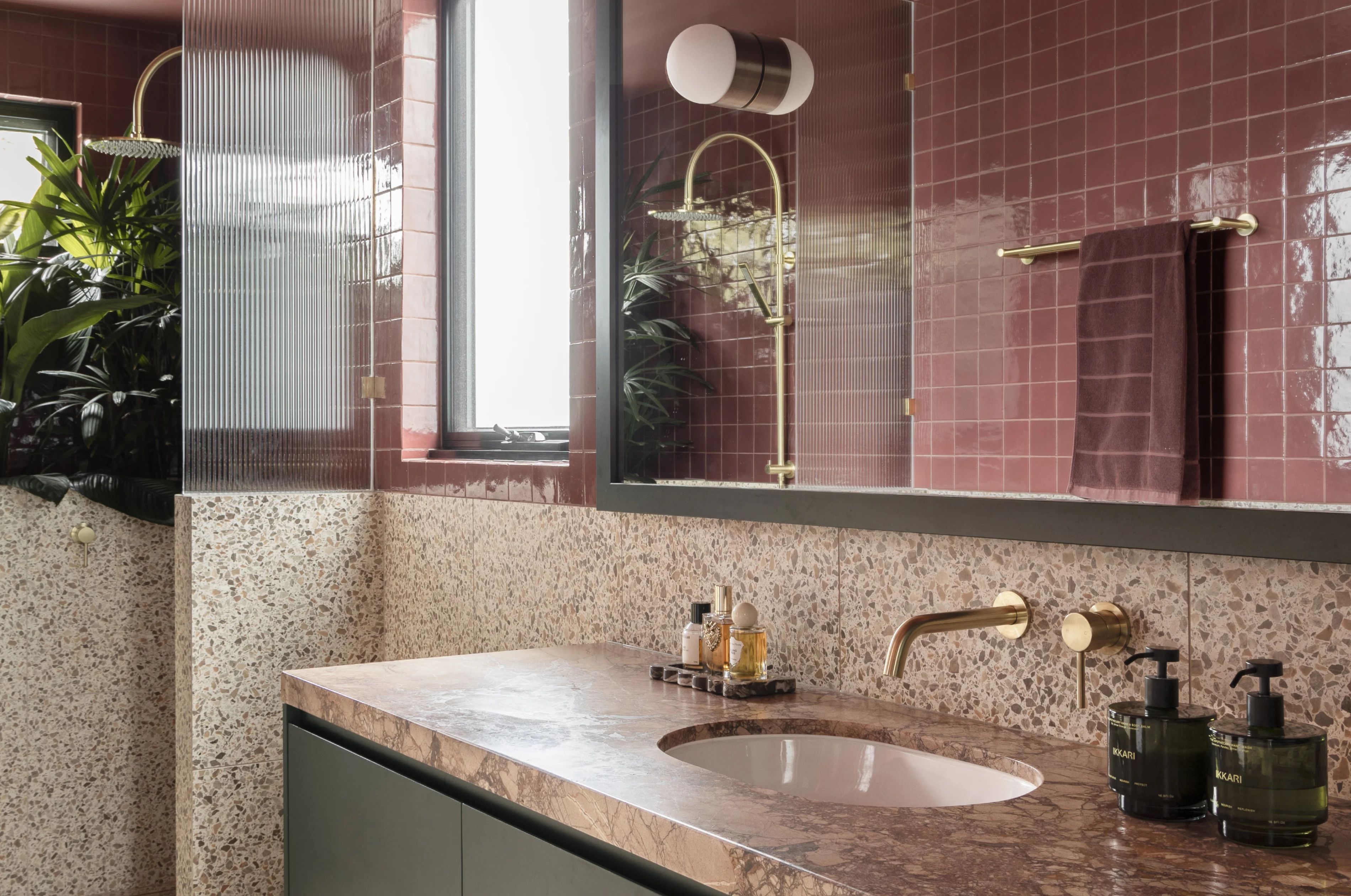 savoy-bathroom-slide-4