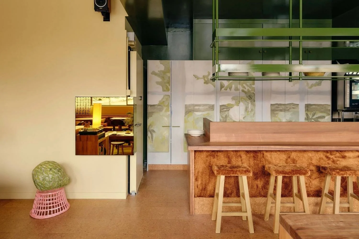 Aesthetic Cafes in Sydney Retro 3