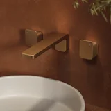 Nesso Vanity Close%20Up Assembly%20Taps-BC