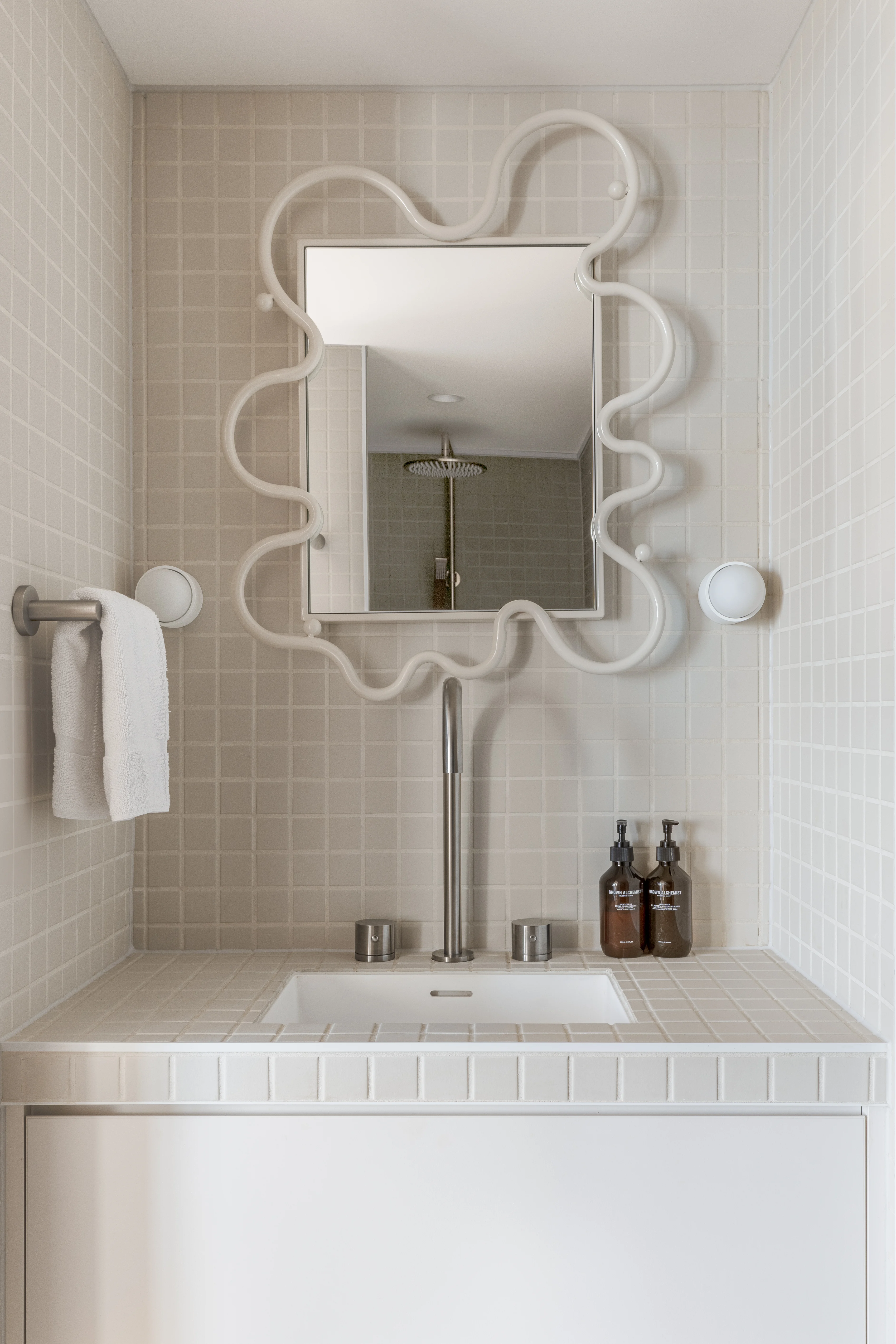 Burleigh Towers-HR--11