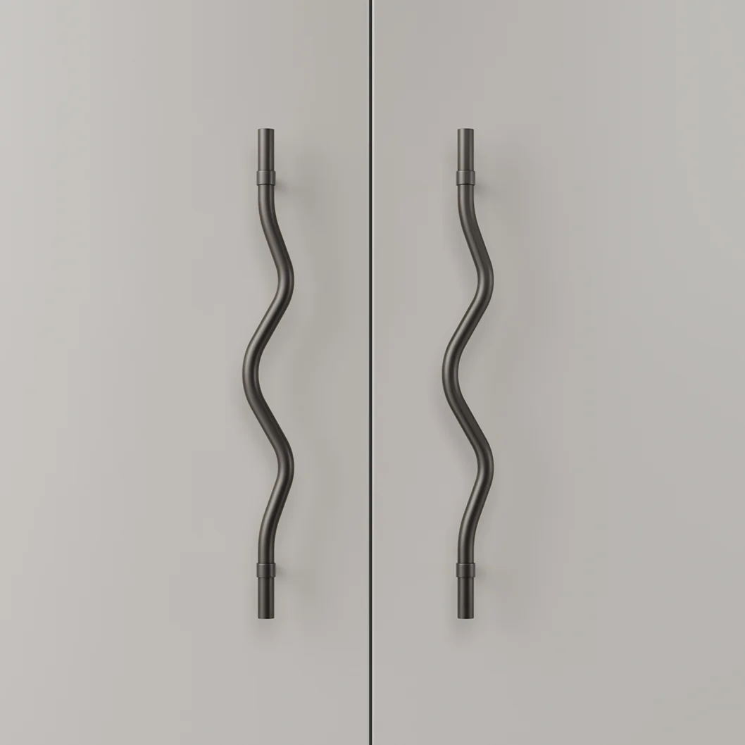 Ziggy%20Adjustable%20Cabinetry%20Pulls In%20Setting Close%20Up 350mm BG