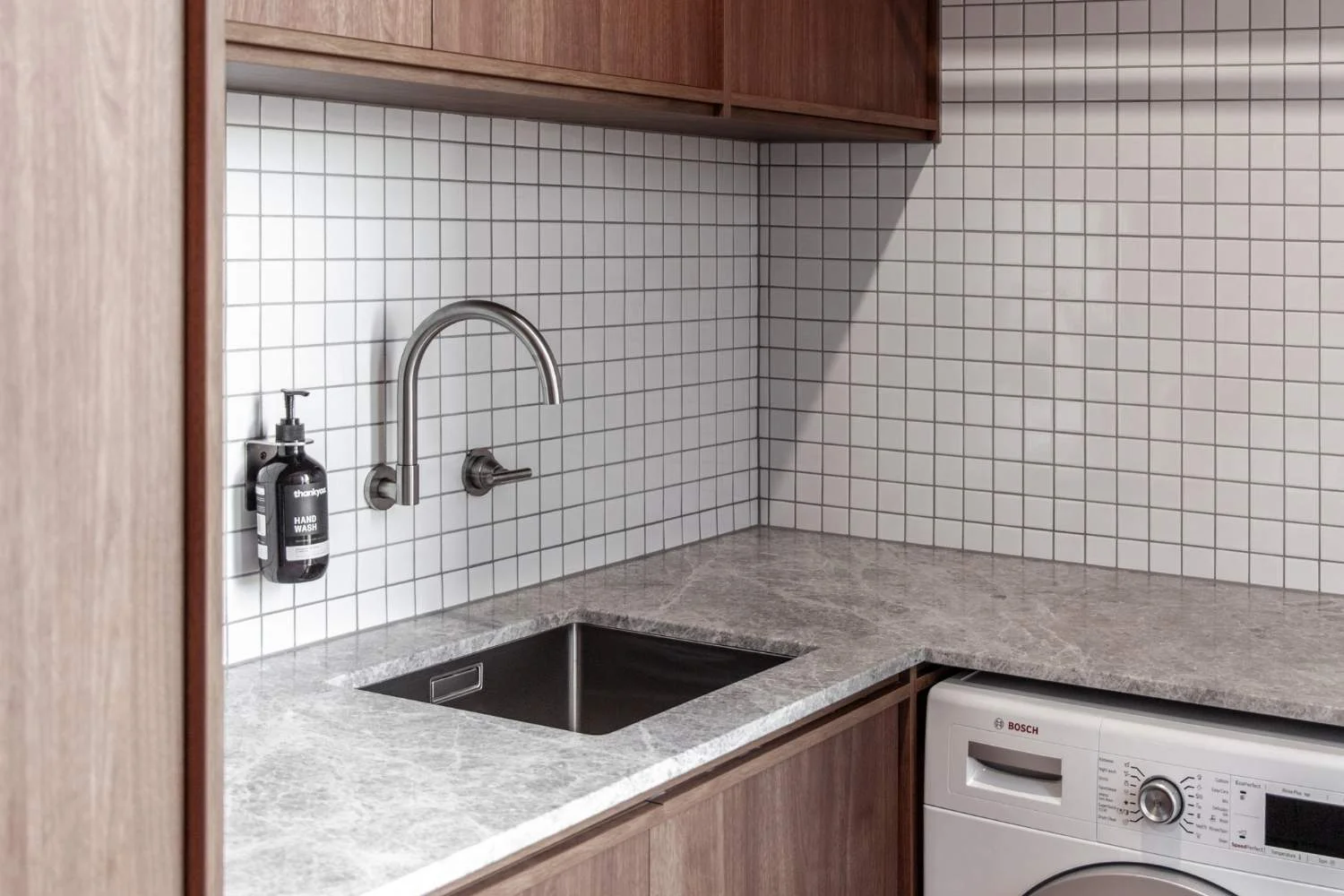 Laundry Design Mosaic Tile Wall Mounted