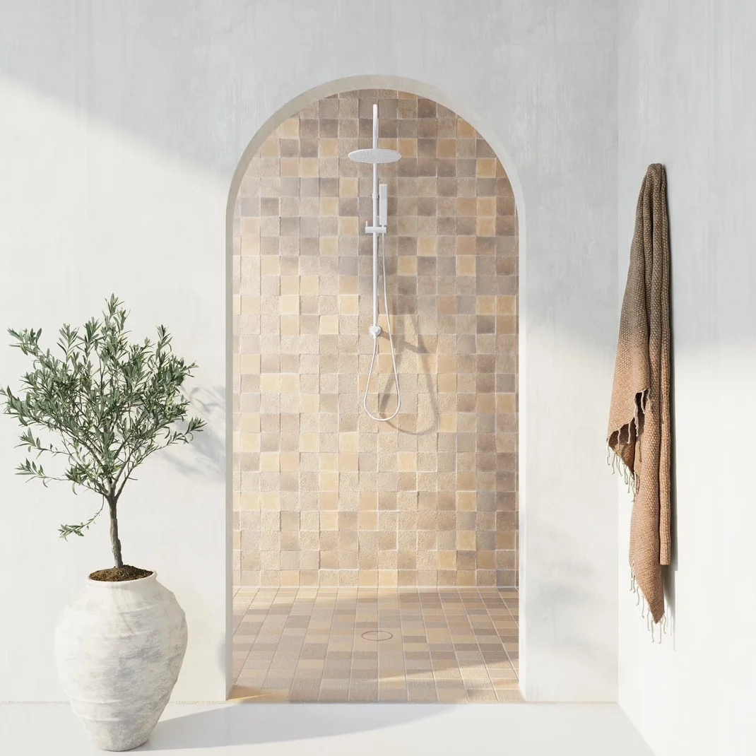 Elysian gooseneck Shower White 01