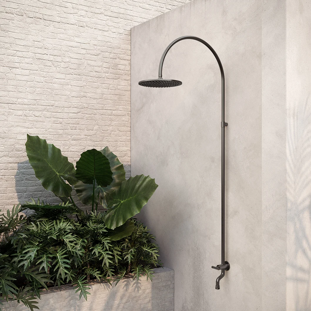 Sola WMOutdoorShower View2 BG