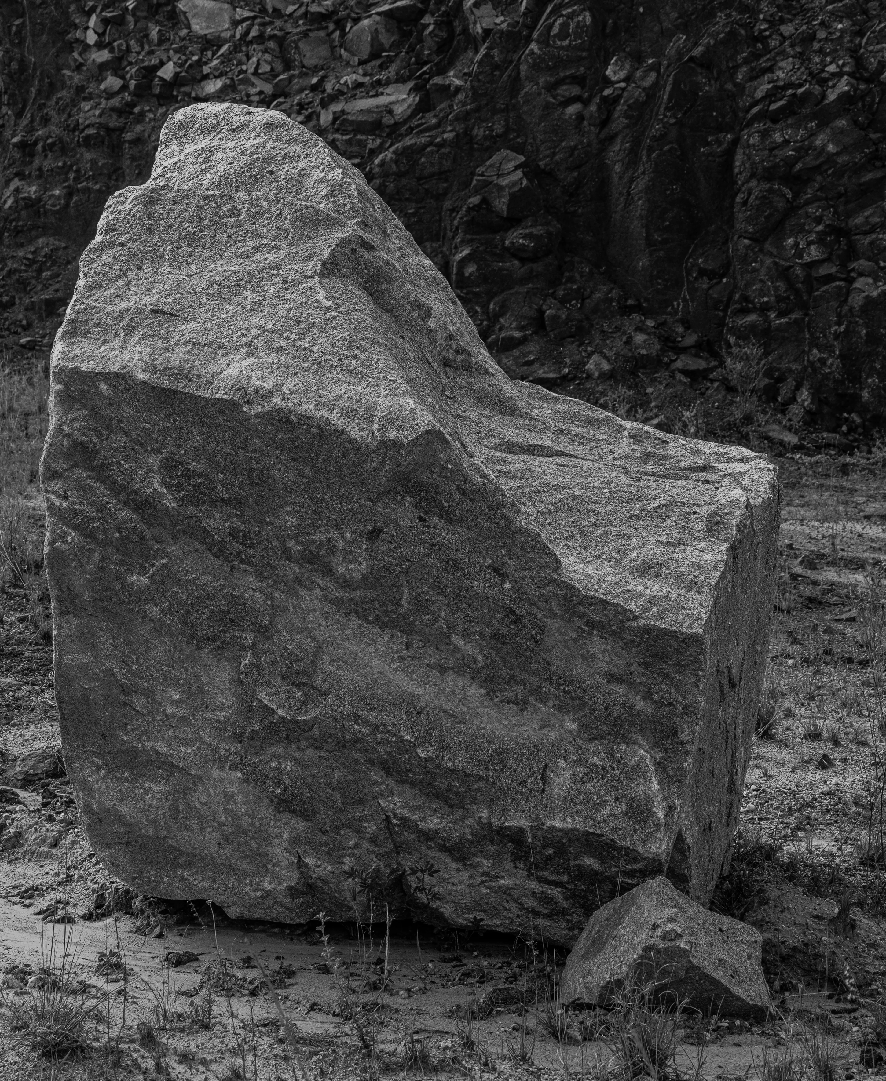 Split image carousel left