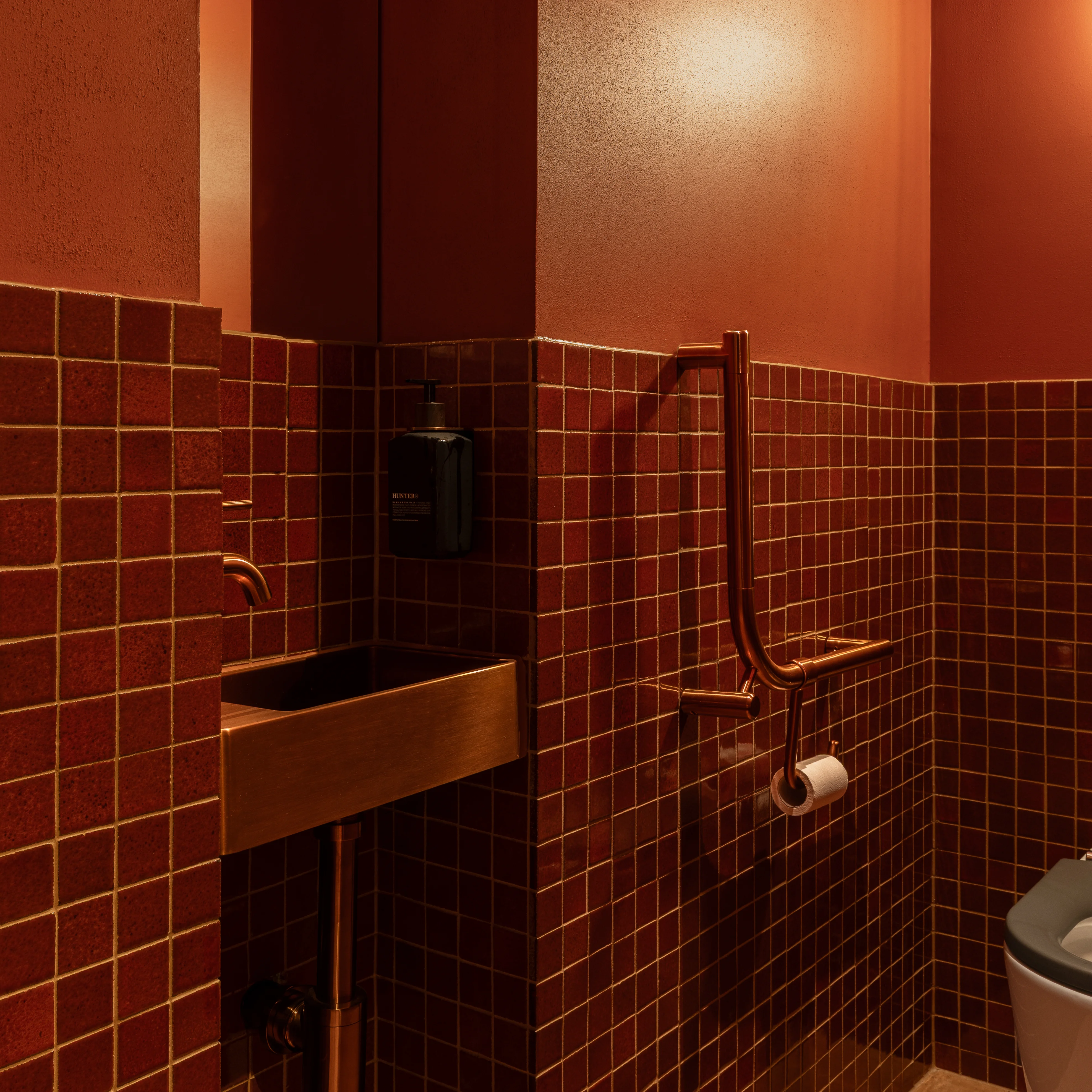 Disuko-Mama s Dining Group-08