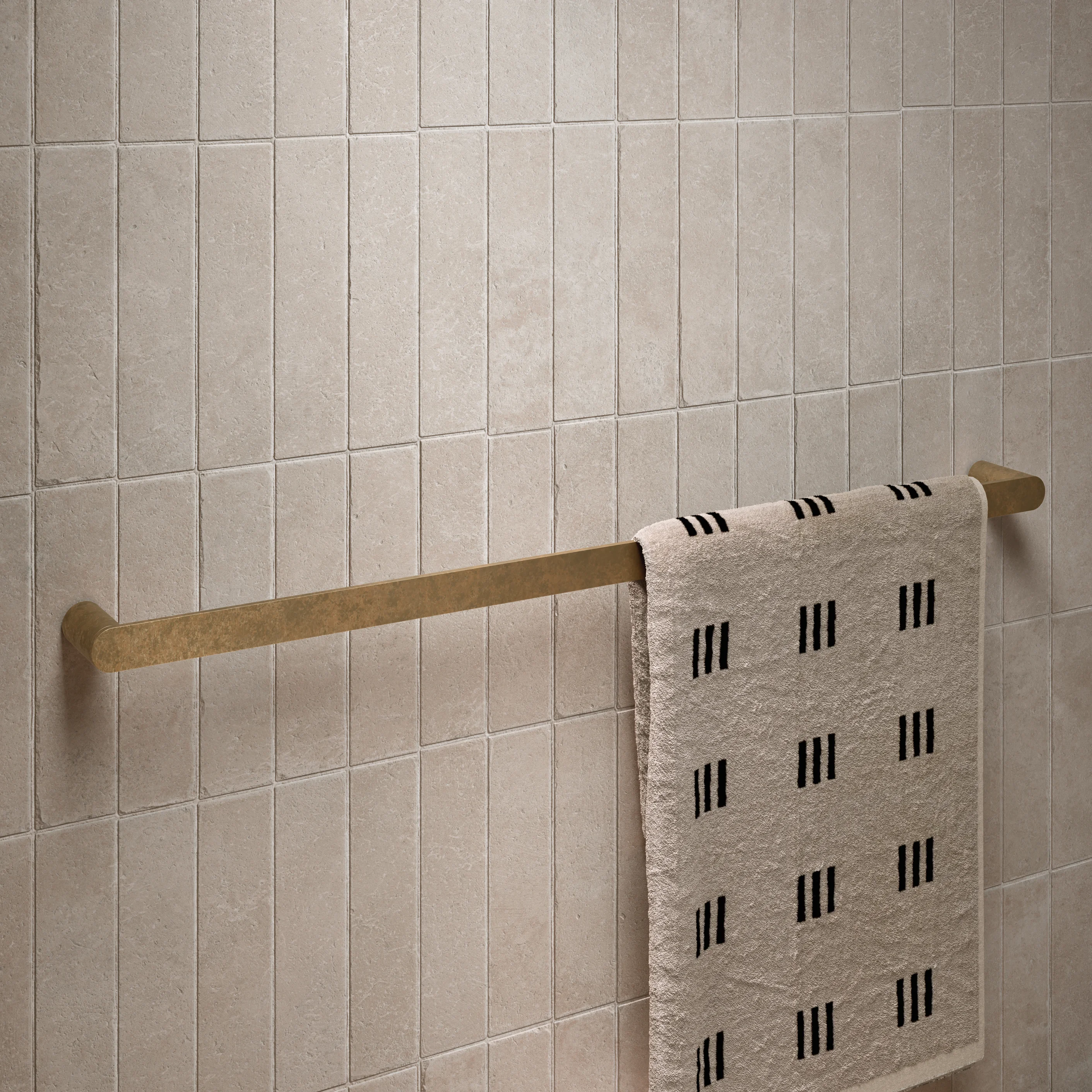 Sienna%20Sand%20Tiles Milani%20Towel%20Rail%20800mm-Aurum