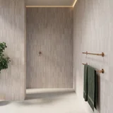 ModiAdjTowelRail Final View01 BC 01
