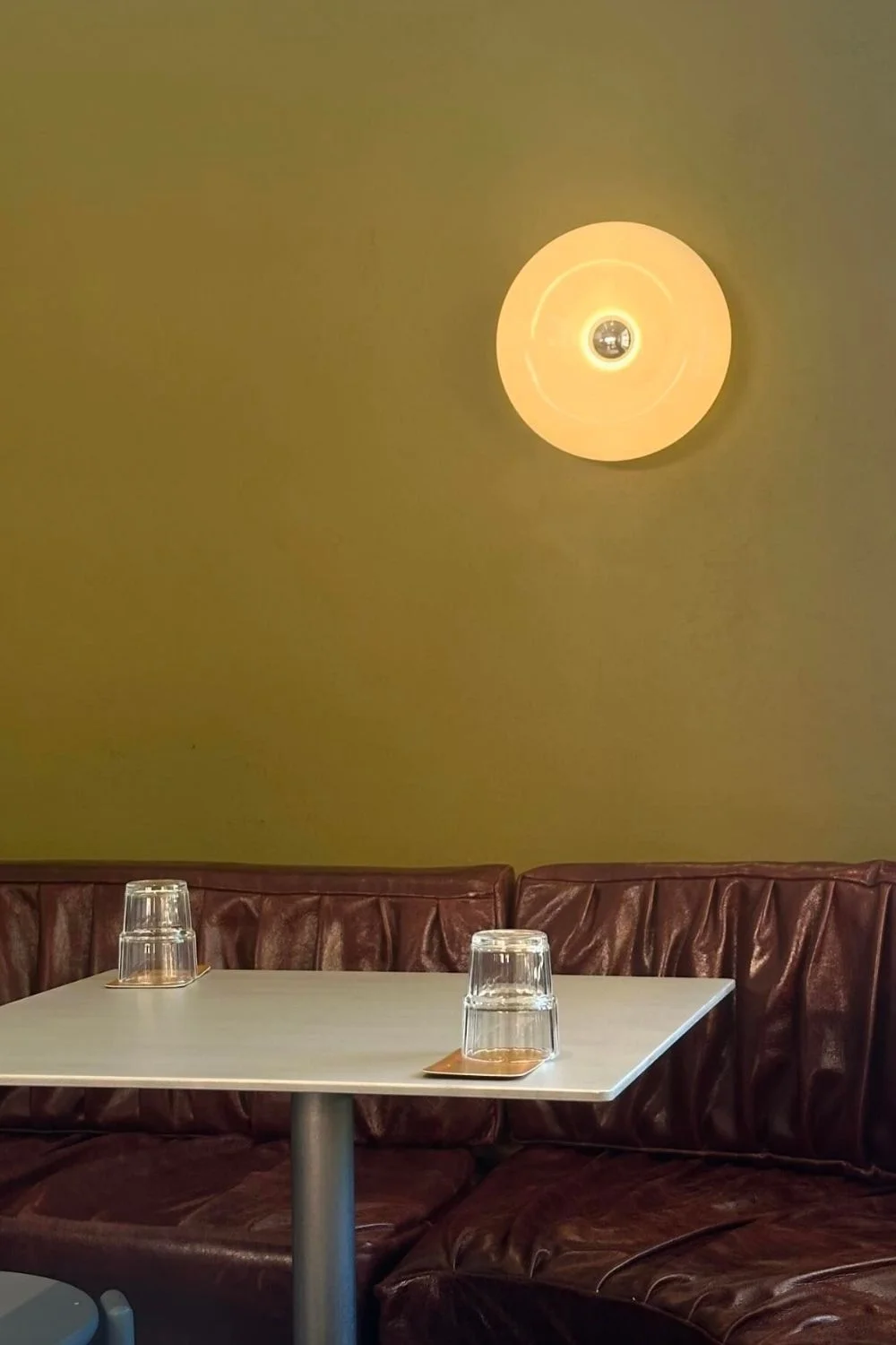 Aesthetic Cafes in Sydney Banquettes 70s