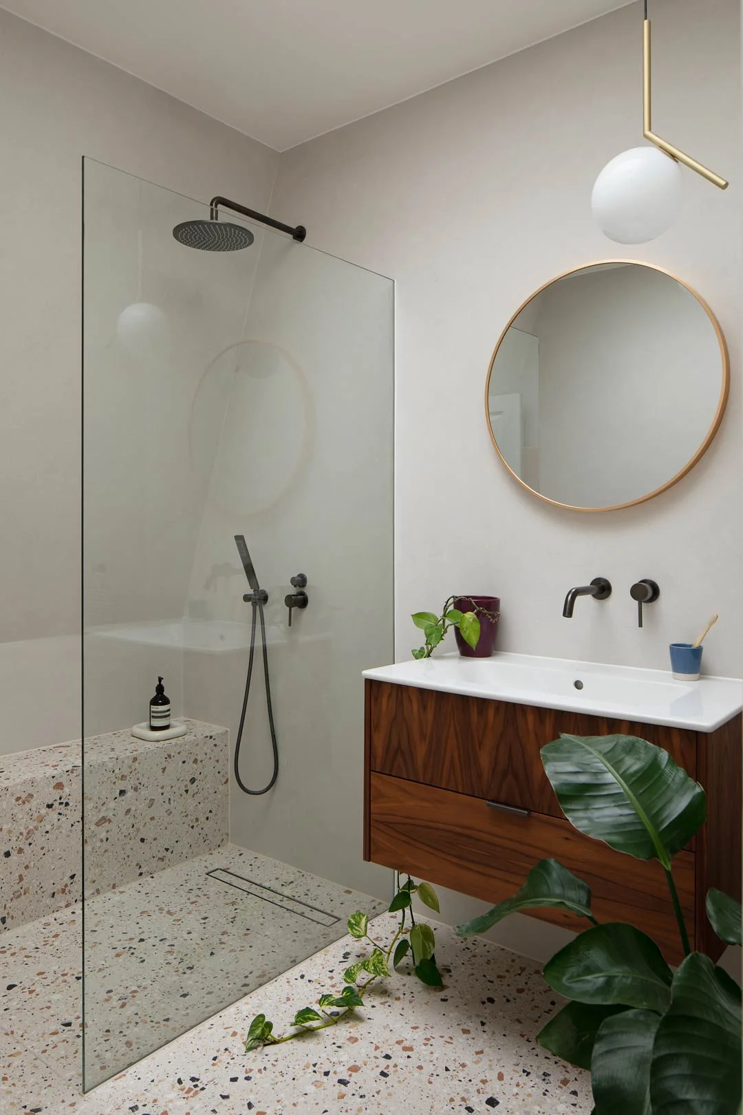 brushed-gunmetal-tapware-terrazzo-floor-tile-modern