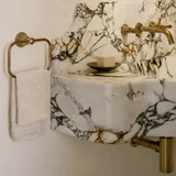 02 Vignette Angled Basin