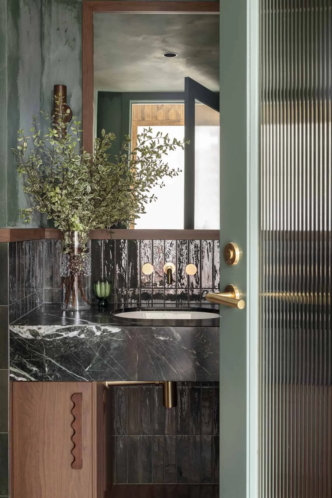 The-Savoy-Hotel-Inspired-Dark-Green-Moody-Bathroom