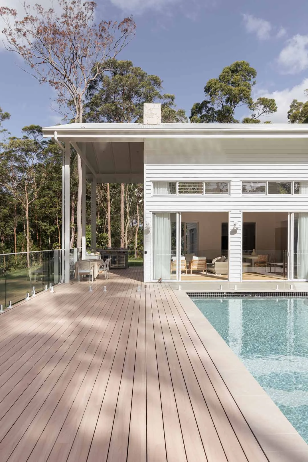 A-modern-coastal-home-in-the-Gold-Coast-Hinterland-with-a-pool-and-timber-deck