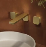 Nesso Vanity Close%20Up Assembly%20Taps-BB