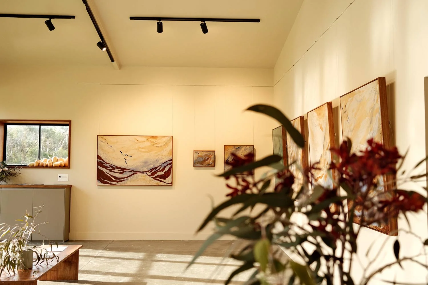 Hannah-Nowlan-Lander-Se-Art-Gallery-1