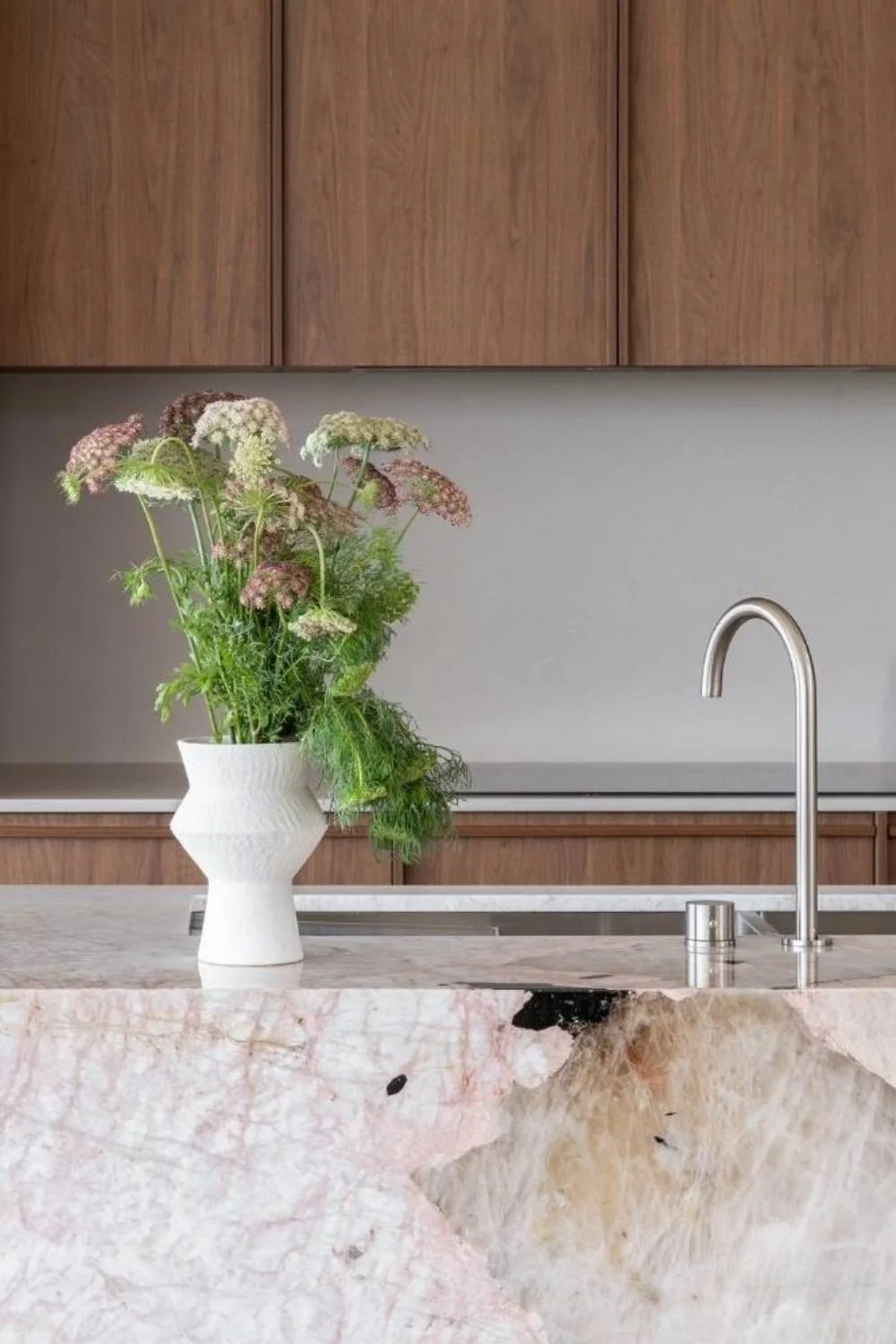 Modern Interior Design Kitchen Island Milani Tapware