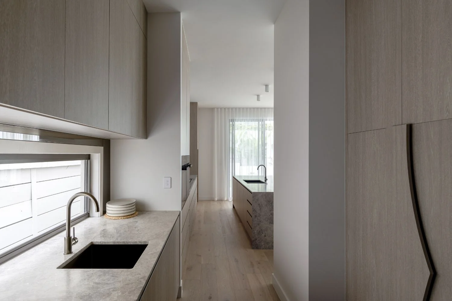 Butlers Pantry Walk in Design