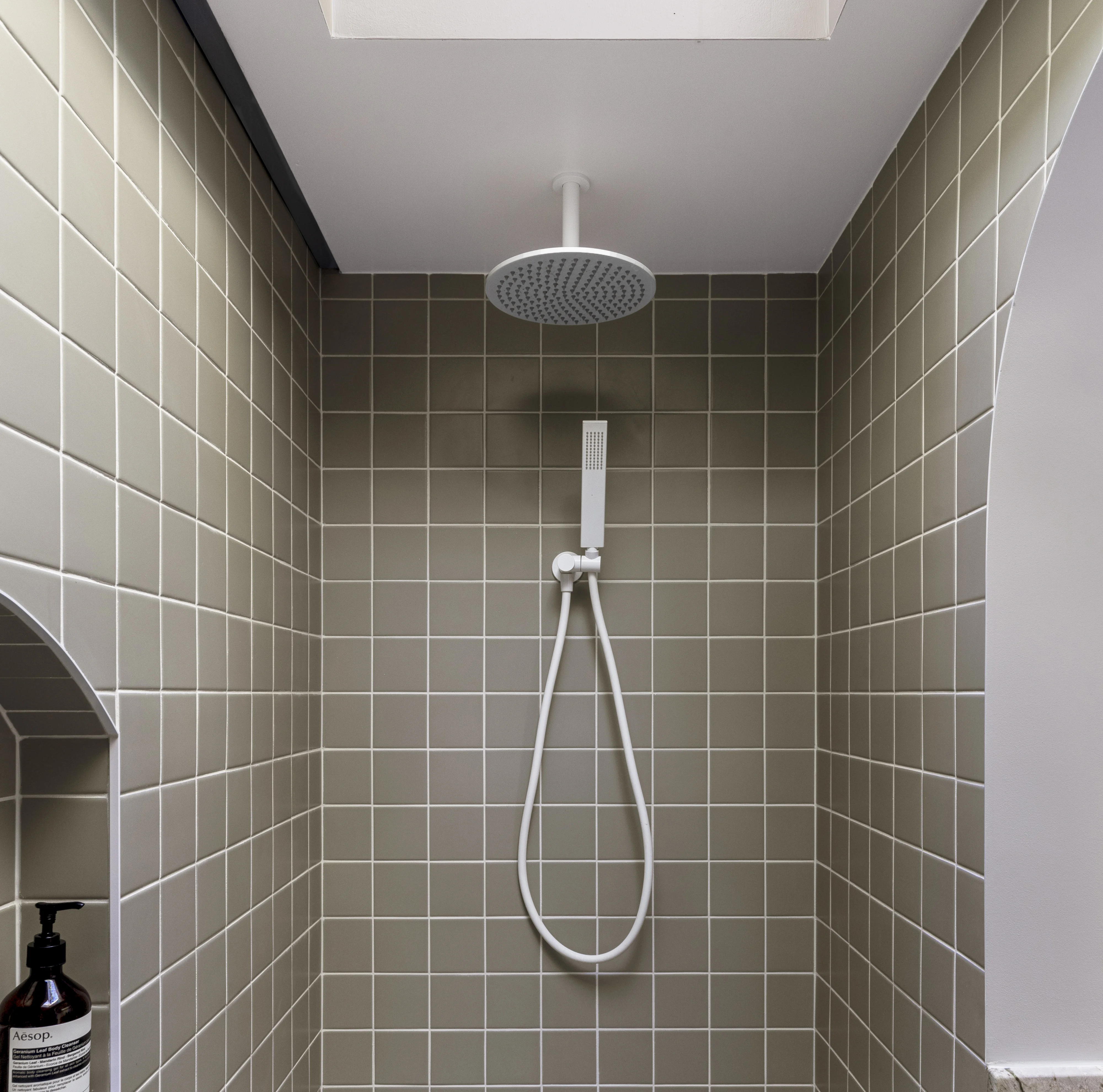 The%20Surrounds-HR-29