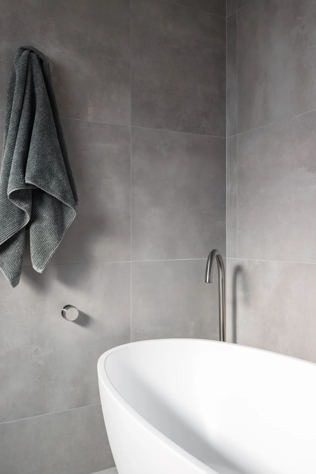 Floor Mounted Bath Filler - Brushed Nickel - ABI Interiors UK