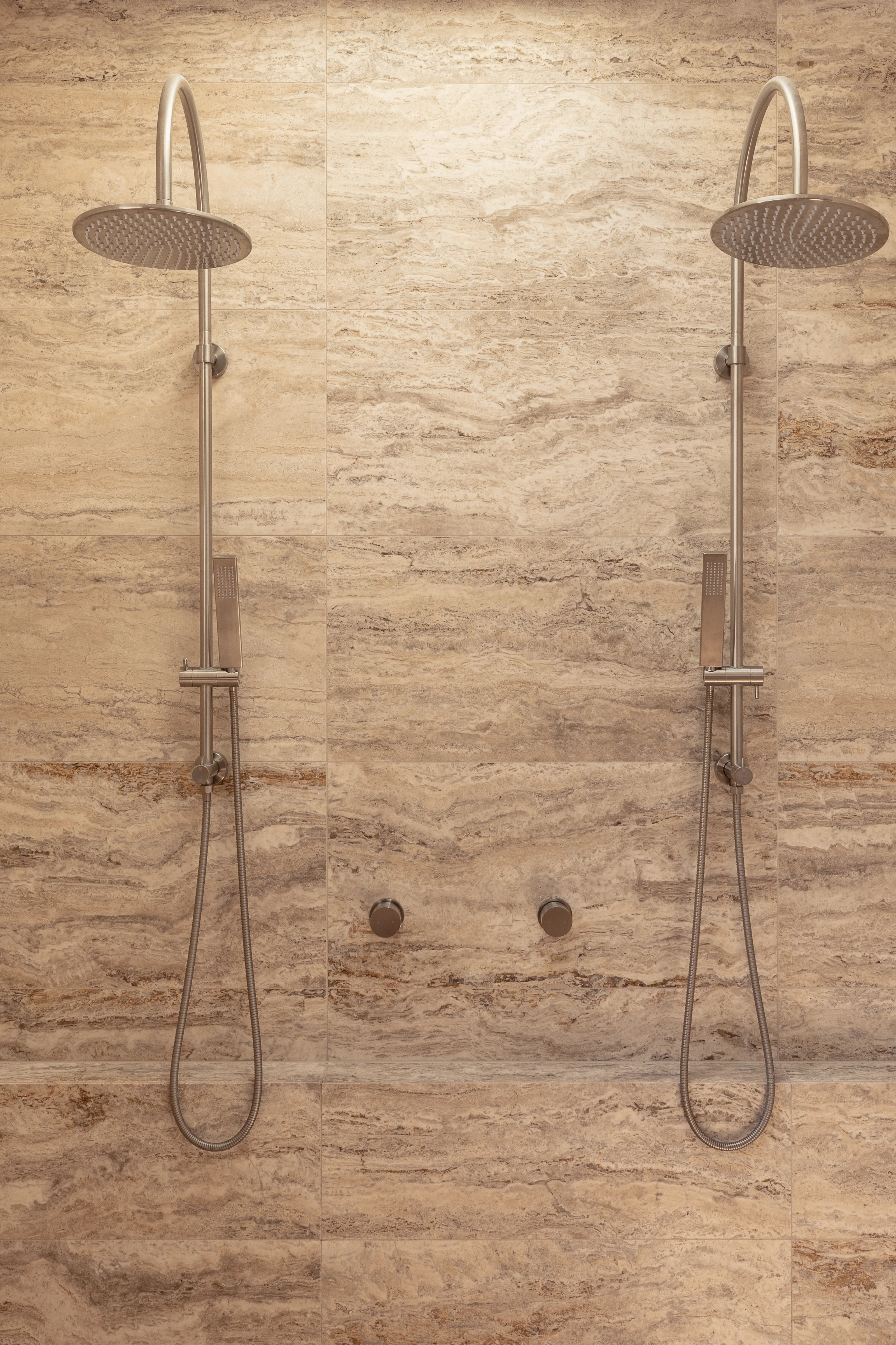 The Courtyard House HR-27